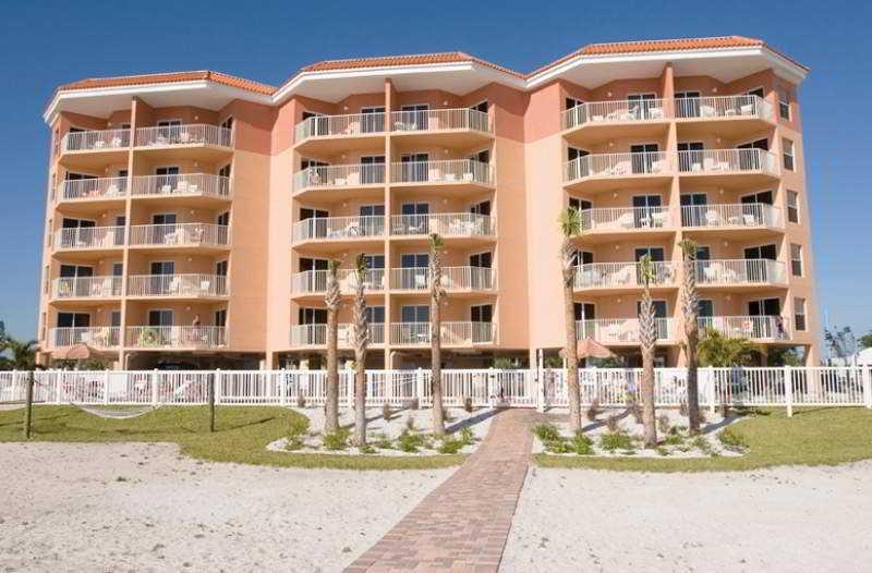 Surf Beach Resort By Sunsational Beach Rentals St. Pete Beach Exterior photo